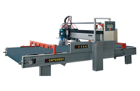 LMJ-Q2-1500型兩頭全自動(dòng)荔枝面機(jī)